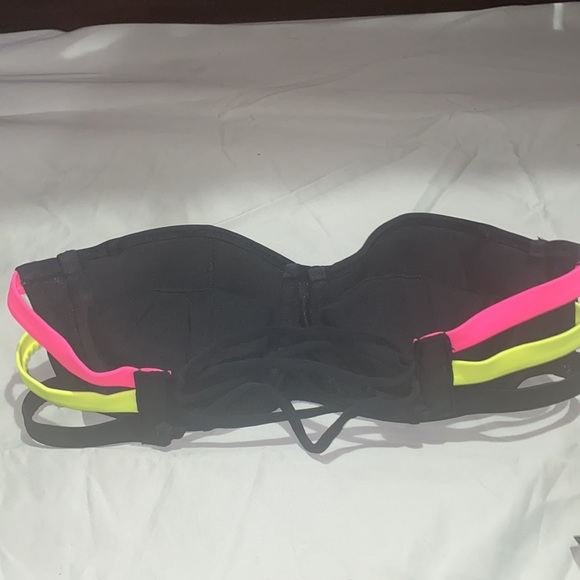 Fox Racing Bikini 🦊 👙 - Picture 8 of 8